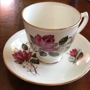 Tea cup & saucer - bone china